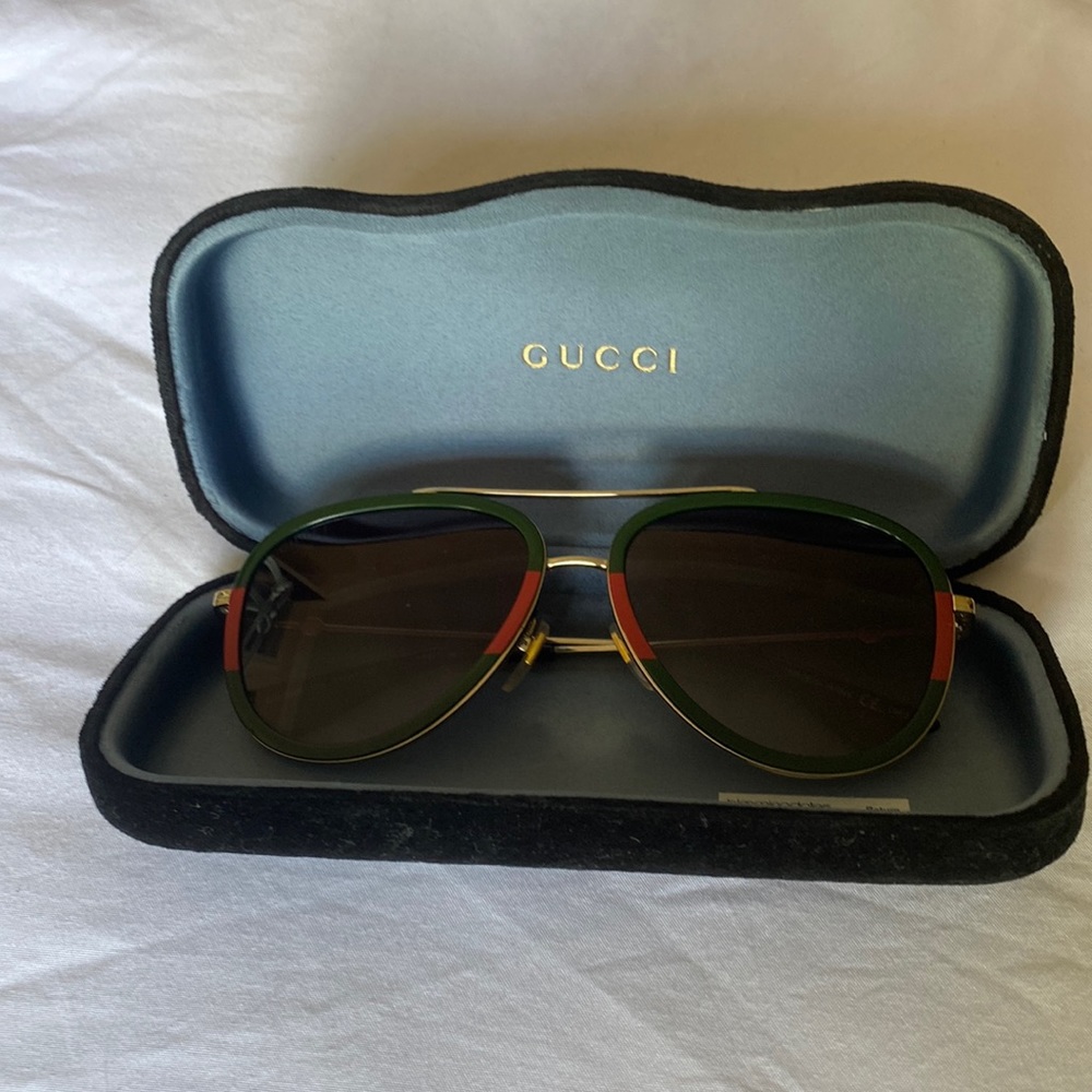 Gucci aviator gold metal sunglasses